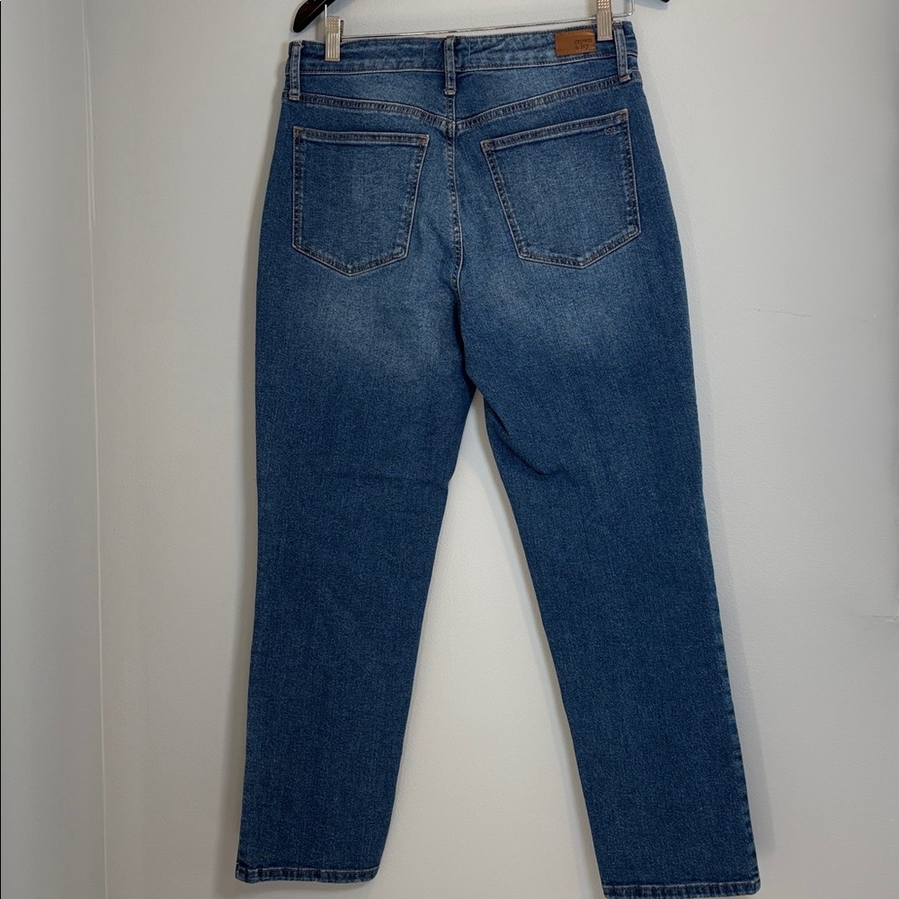 Women's Crown & Ivy High Rise
Vintage Straight Size 8 - Picture 3 of 10